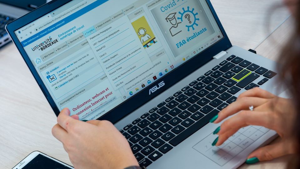 S'inscrire au collège Sciences de l'Homme